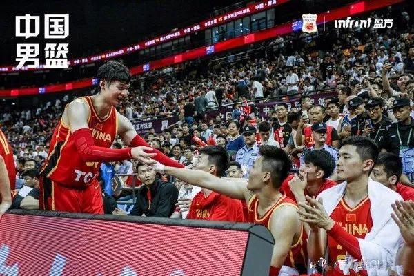 热身赛首战大胜澳大利亚联队，但中国男篮的练级之路才刚刚开始(1)