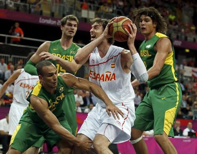巴西全主力国家队出征这是男篮热身赛中含金量最高之战(1)