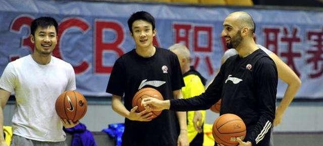 阿巴斯吃惊日本篮球飞速发展，看好中国男篮世界杯前景(3)