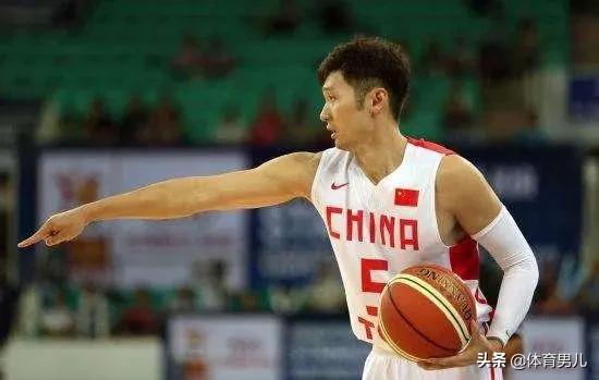 唏嘘！39岁刘炜正式宣布退役，中国男篮黄金一代仅剩3人还没退(4)