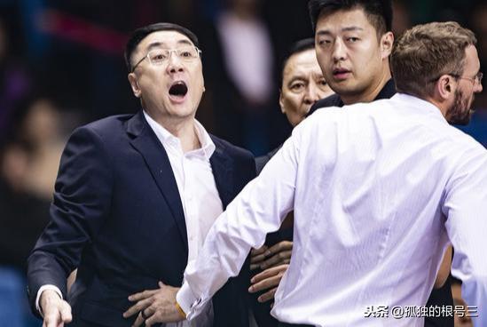 敬告姚明：CBA若不进行裁判改革，中国篮球崛起无望，太黑暗了(4)