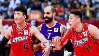 深圳男篮赛季开局失望，队员自解原因，顾全称还在爬坑(2)