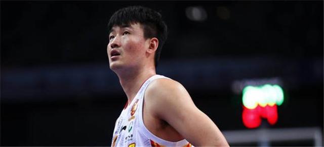 深圳男篮赛季开局失望，队员自解原因，顾全称还在爬坑(3)