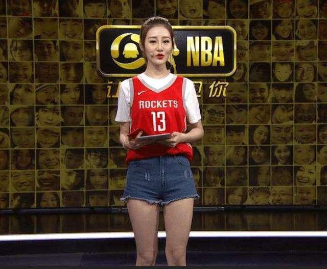 nba解说美娜叫什么 NBA5大人气女解说(4)