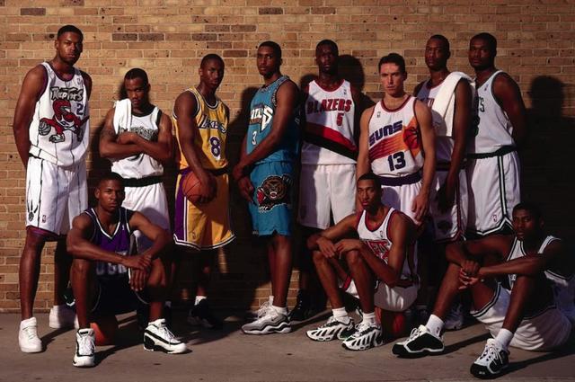 nba黄金一代历史 1996年NBA选秀合影(1)