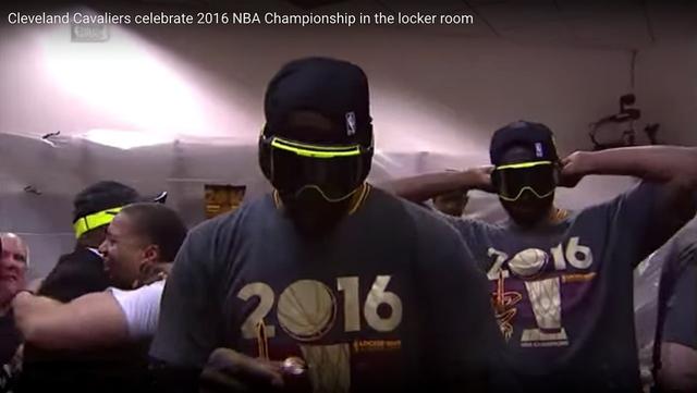 nba总冠军香槟品牌 每年NBA总冠军喷洒的香槟(1)