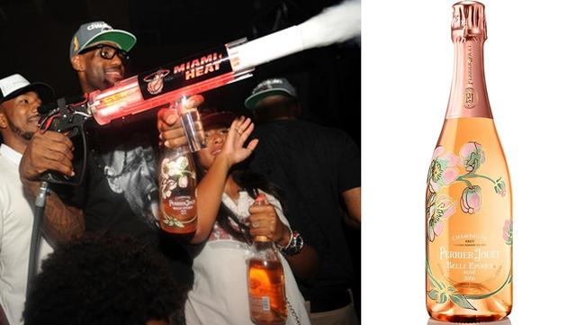 nba总冠军香槟品牌 每年NBA总冠军喷洒的香槟(12)