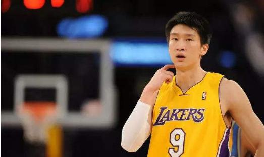 中国人谁去nba 中国人去NBA打球的有哪些人(5)