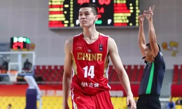 中国球员nba试训 又一中国球员试训NBA(13)