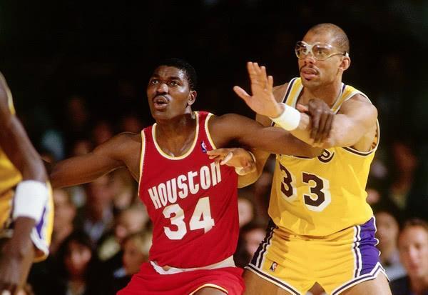 nba80年代著名中锋 NBA统治各时代的六名中锋(3)