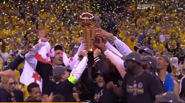 2017nba那个球队赢了 勇士夺得2017年NBA总冠军(1)