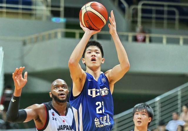 中国篮球一日三好事！清华大学勇夺冠军，CBA两球员启程新球队(5)
