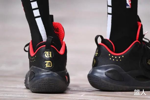 NBA球员上脚：热火队魂的篮球鞋，超多李宁韦德之道(11)