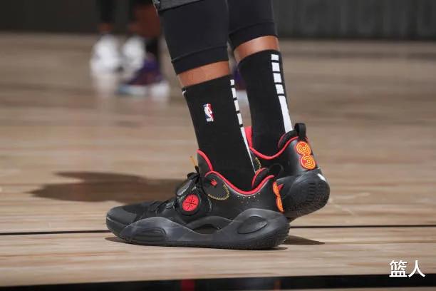 NBA球员上脚：热火队魂的篮球鞋，超多李宁韦德之道(13)