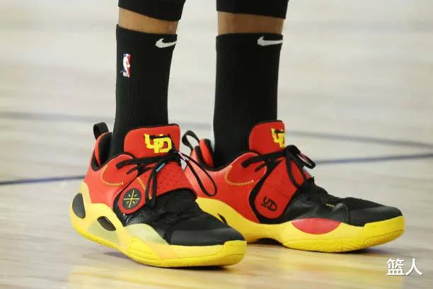 NBA球员上脚：热火队魂的篮球鞋，超多李宁韦德之道(15)