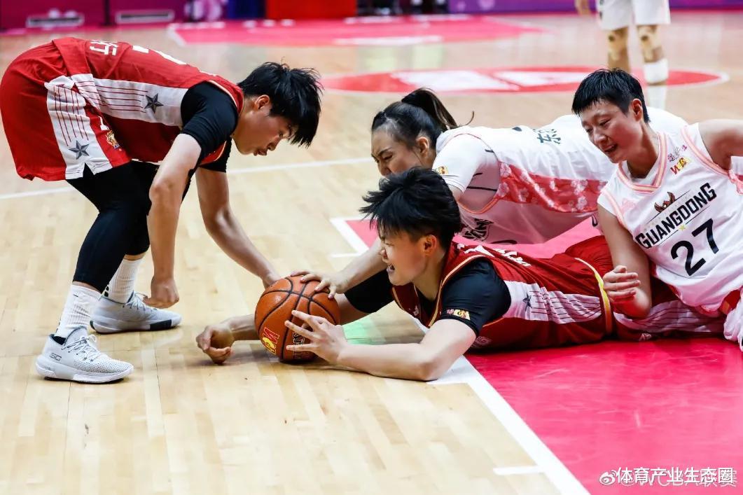 她们，也是中国篮球！｜WCBA现场手记(15)