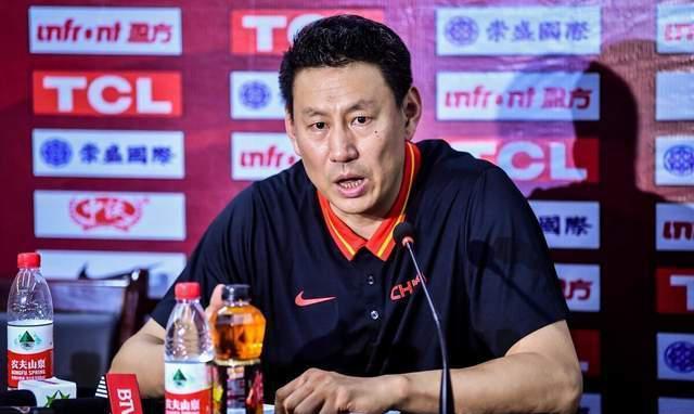 中国男篮主帅分析：杜锋或暂时代理主教练，李楠回归的可能性不小(2)