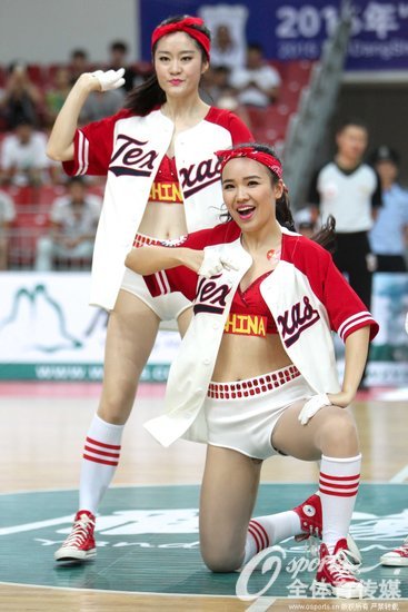 中国篮球宝贝热舞nba 中美女篮对抗赛篮球宝贝热舞(2)