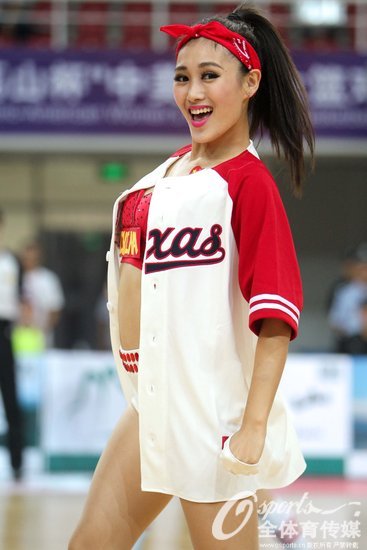 中国篮球宝贝热舞nba 中美女篮对抗赛篮球宝贝热舞(4)