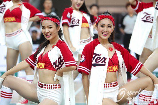 中国篮球宝贝热舞nba 中美女篮对抗赛篮球宝贝热舞(8)