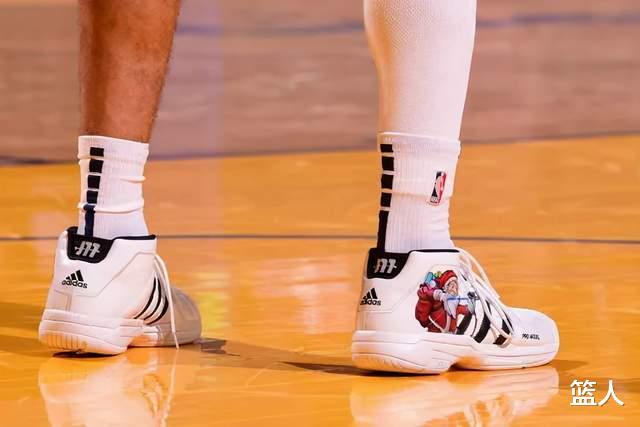 NBA球员上脚：乔治再穿PG1，杜兰特和欧文情侣鞋？(22)