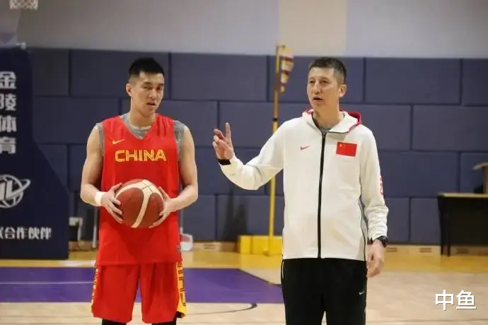 中国男篮向全国球迷拜年(2)