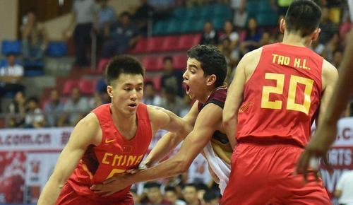 中国男篮又传出好消息！劲旅马来西亚退出亚预赛，你们怎么看？(4)