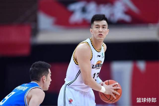 答球迷：以杜锋率领的中国男篮现在的能力，奥运会能达到前八吗？(4)