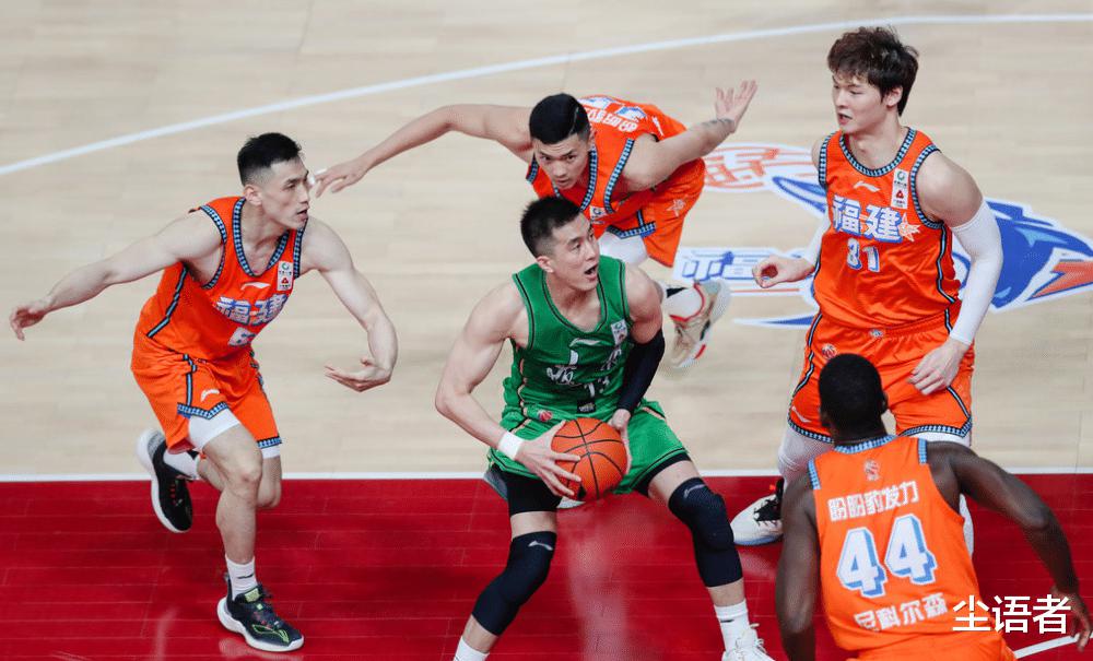 杜锋笑了，中国男篮主力控卫地位不可动摇：会进攻的他谁能阻挡(3)
