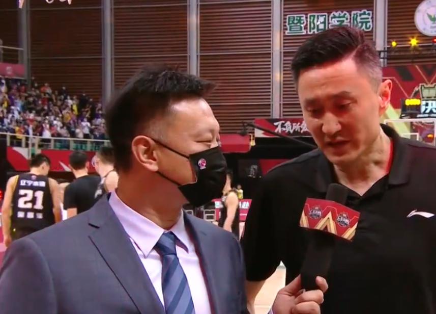 8人5犯离场！杜锋被国内媒体当笑话，为何对手却称赞了中国男篮？(5)
