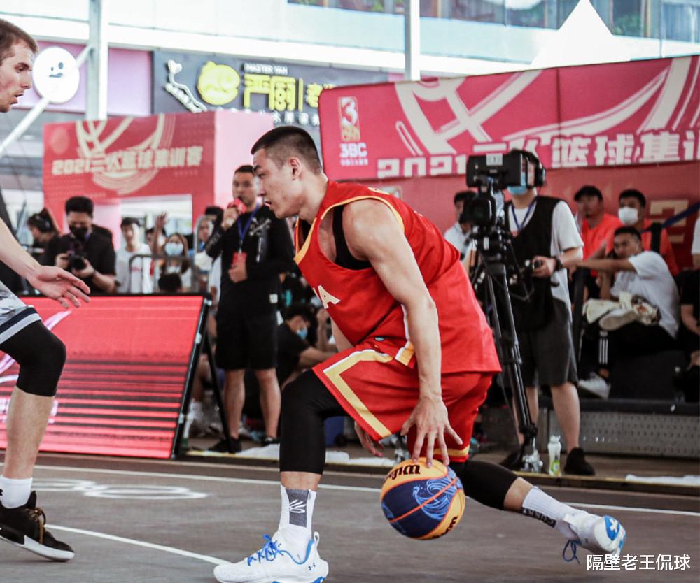 阴谋论？中国篮协被举报，苏群声援三人篮球，这锅真不赖姚明(1)