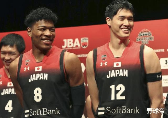 5战场均18+5！日本坐拥的，不止2个NBA球员！球迷这番话太扎心(1)