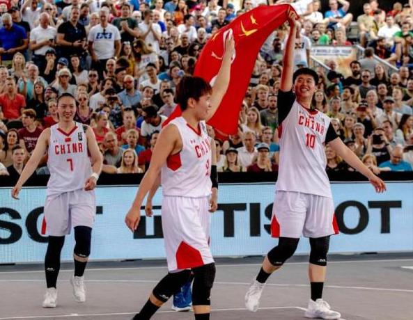 东京奥运开门红，中国女篮碾压式大胜，20分钟结束比赛(1)
