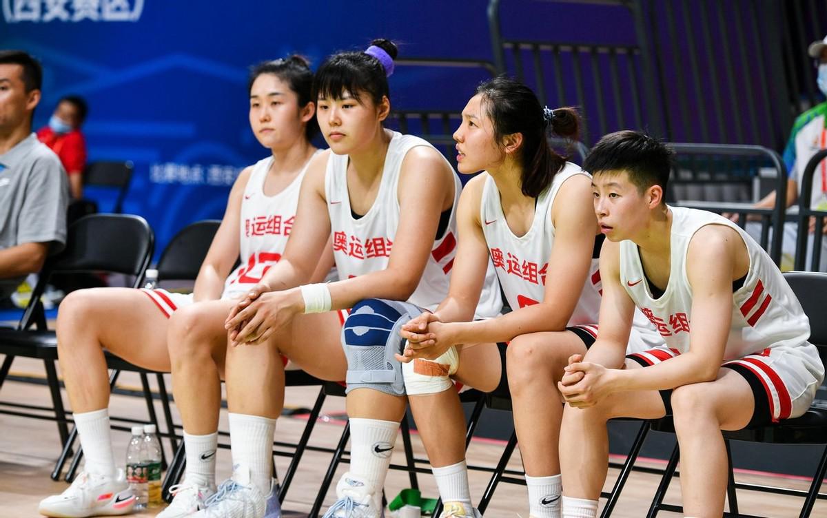 71分惨案！中国女篮豪取3连胜！双塔轰51+24，女版勒布朗20分(4)