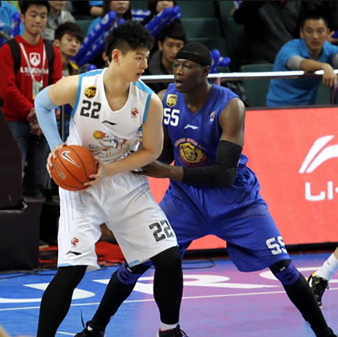 等了5年，又一个中国球员即将登入NBA？(2)