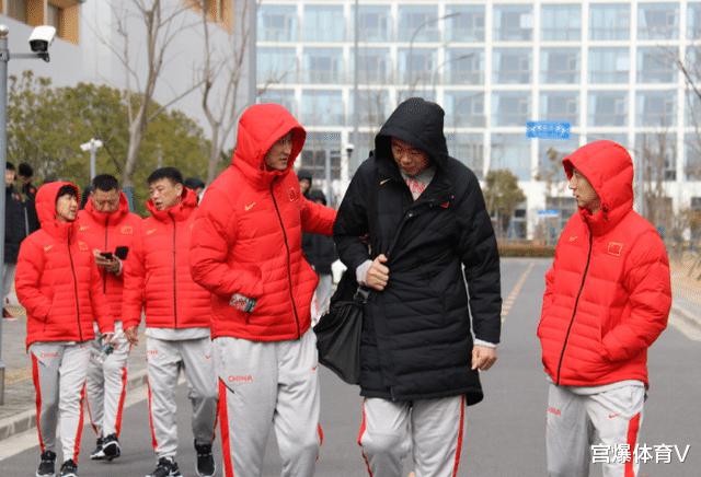 中国男篮最新消息！韩德君重返国家队 杜锋不给日本留机会(3)