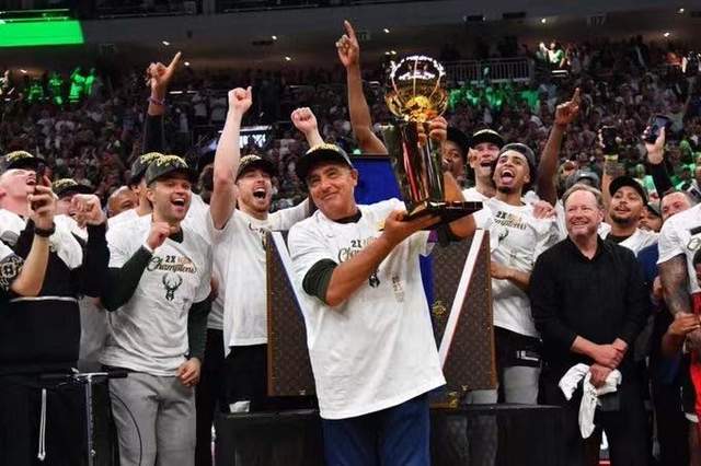 王者无敌！美媒预测新赛季NBA总决赛球队：篮网队高居榜首！(5)