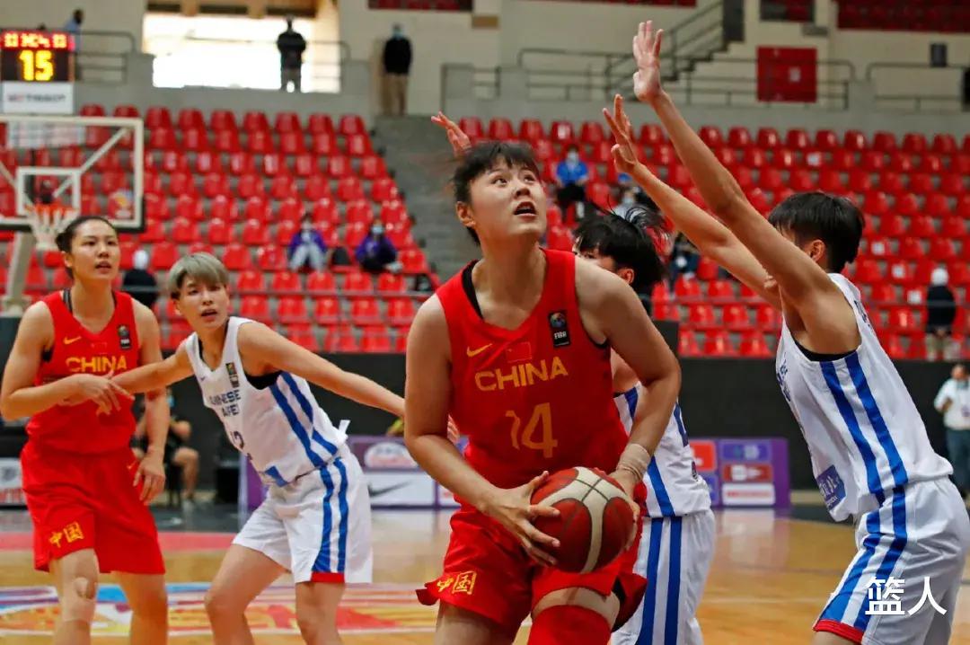 2场赢165分！中国女篮亚洲第1！这是国家队和省队的比赛(6)