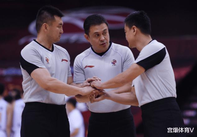 中国篮协正式官宣！广东名哨被停赛 告别CBA赛场(2)