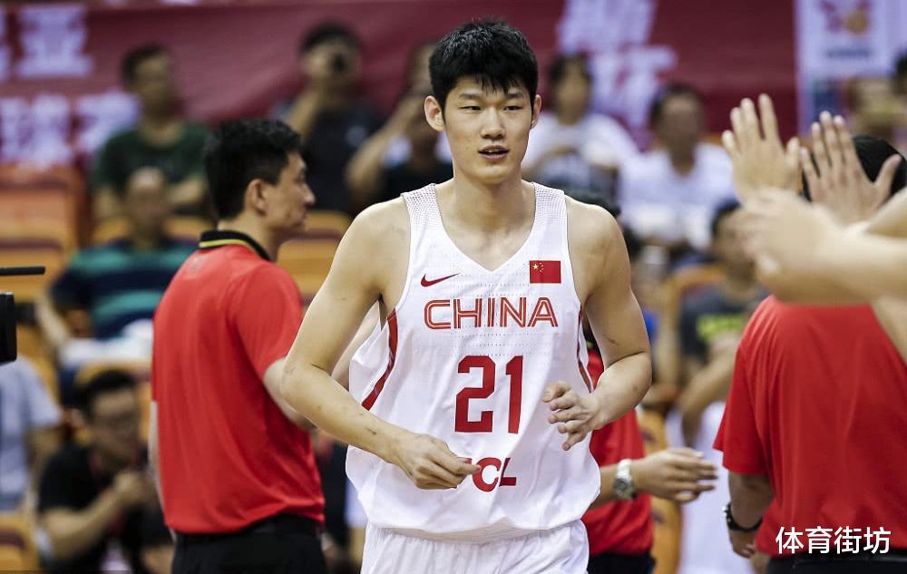 重磅！中国男篮王牌内线全面升级，国家队场均13分，周王避其锋芒(2)