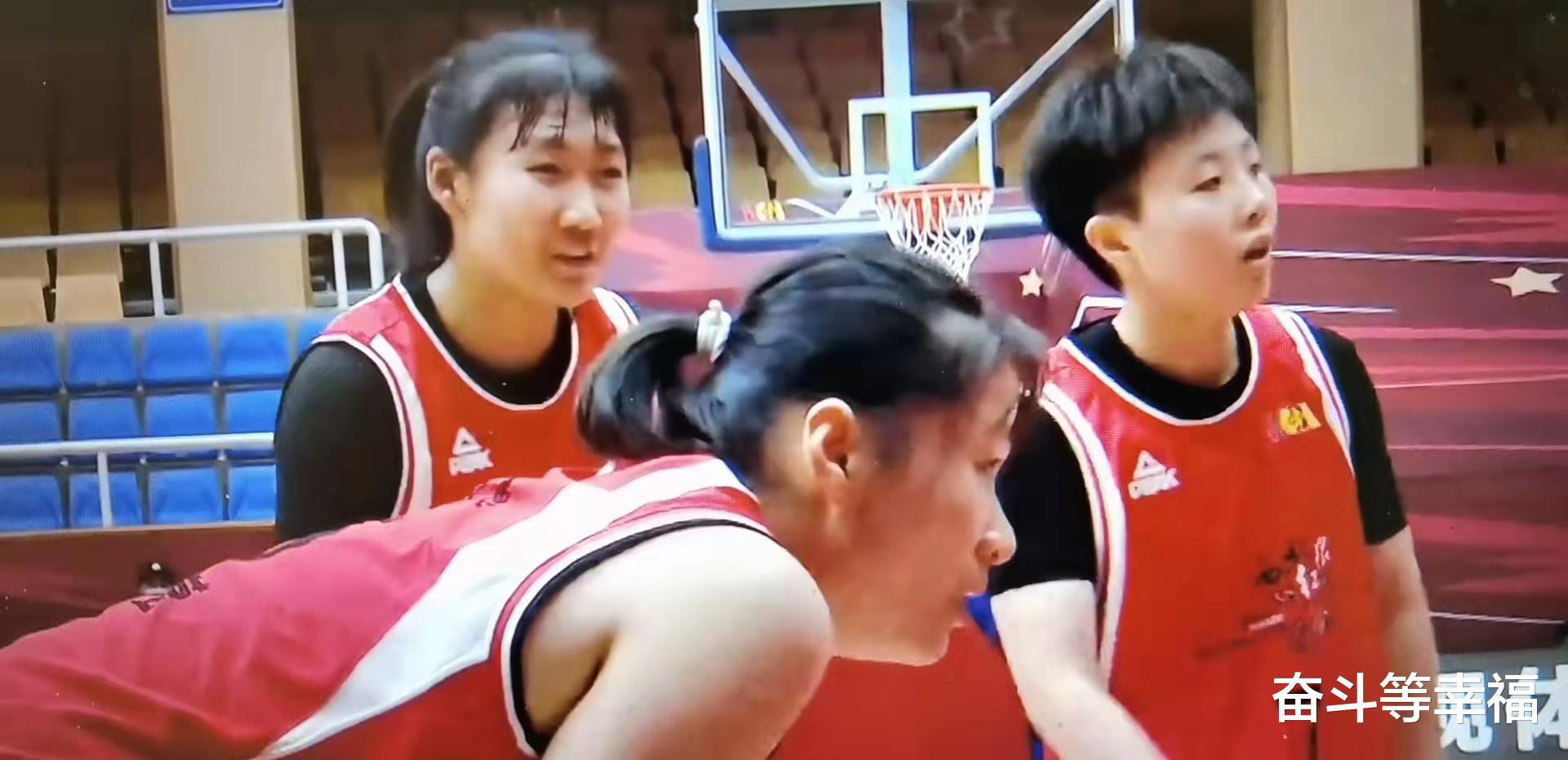 WCBA常规赛，江苏女篮89比78战胜陕西女篮，陕西队五人得分上双(7)