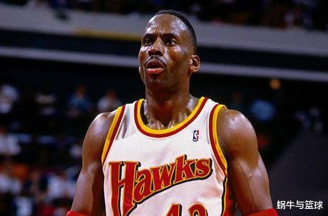 NBA生涯最长的球员：卡特22个赛季第一档，有人45岁才退役(3)