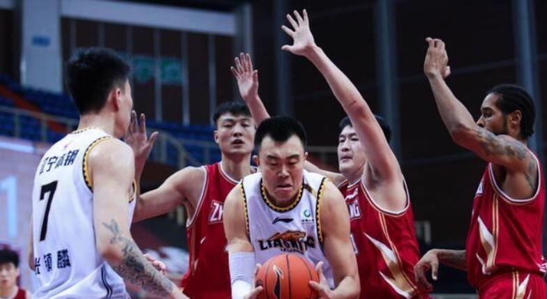 国内球迷最多的辽宁男篮，是如何深入球迷内心的，有何贡献(4)