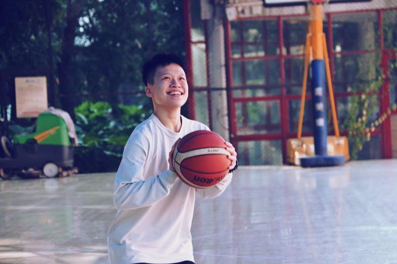 中国香港女篮队长：希望更多香港女孩一起来WCBA打拼(3)