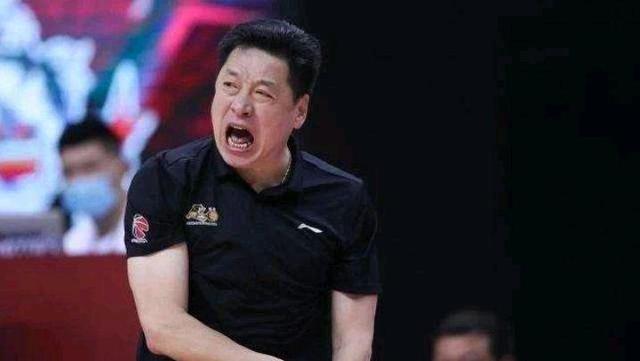 4 vương miện liên tiếp? Chuyên gia: Người kế nhiệm của Guo Ailun đã quyết định làm cho giới hạn trên của Quảng Đông. Người hâm mộ: Liao Basket nói (6)
