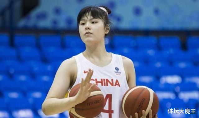 中国女篮迎喜讯！世界杯迎开门红，双李合砍38分，正式冲击3连胜(1)