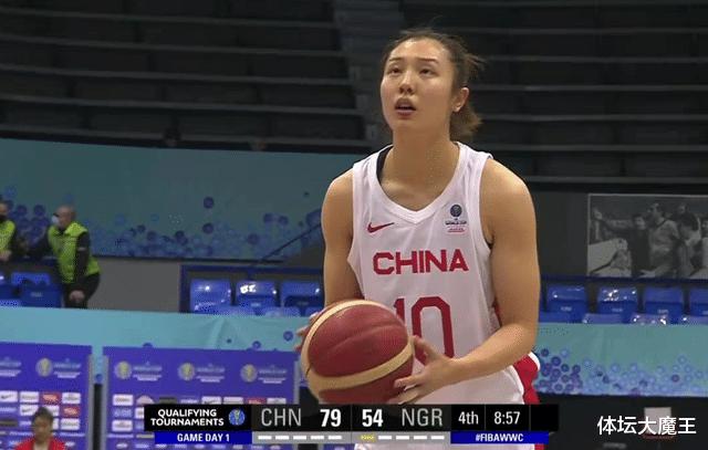 中国女篮迎喜讯！世界杯迎开门红，双李合砍38分，正式冲击3连胜(2)