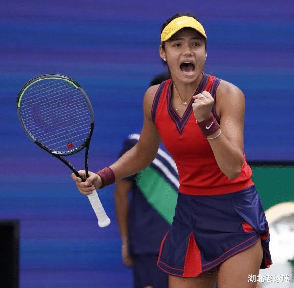 狂练力量！19岁华裔网球美女推180公斤杠铃，是周琦卧推的3倍(6)