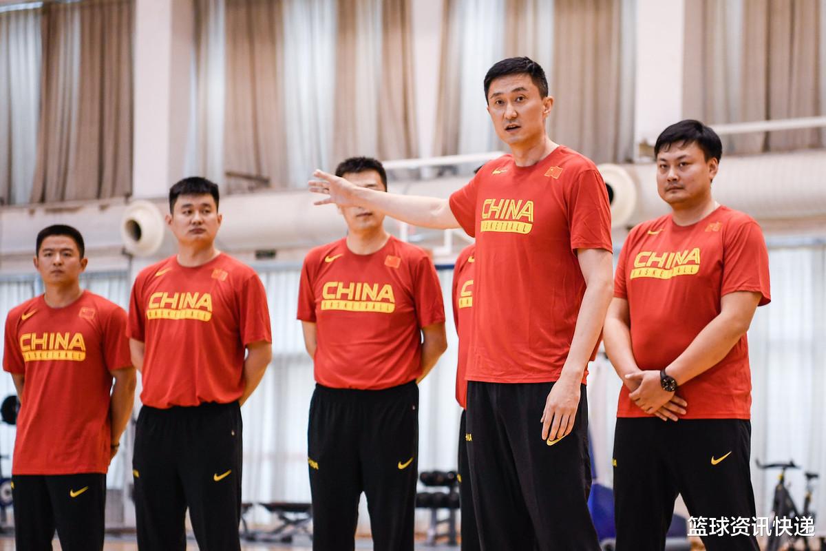 中国男篮将再次组建两支国家队，杜锋别步李楠19年世界杯输球后尘(4)