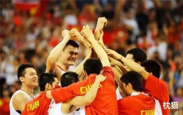 中国男篮骄傲，曾经的“亚洲第1中锋”单涛，退役后过得如何？(5)